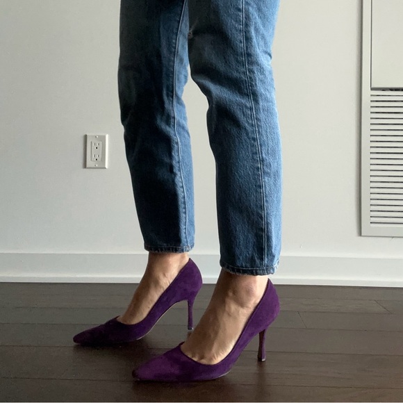 Manolo Blahnik BB Suede Pointed-Toe (EU 39) - Picture 2 of 11